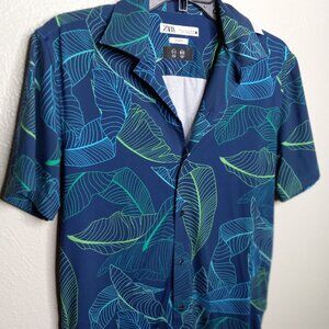 ZARA short sleeve Hawaiian shirt Size S
